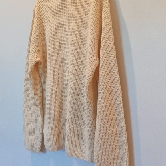 (NWT) BADGE Knitted Sweater - Picture 8 of 12